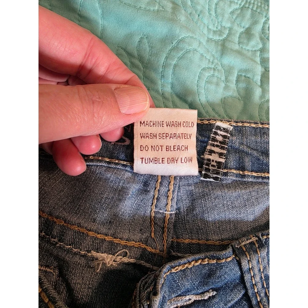 SAZA Jeans Company Medium Wash Rhinestone Pocket Straight Leg Denim Size 3 Y2K